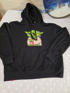 Mostly Heard Rarely Seen 8-Bit Hoodies for Men Size M